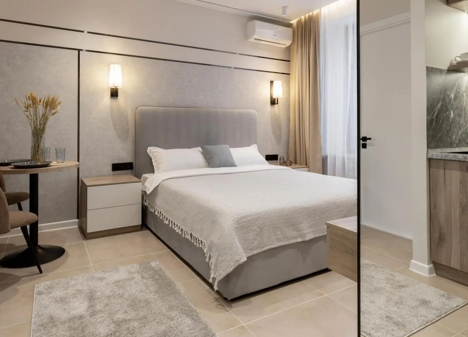 Lejlighedshotel The First Apart Hotel Almaty