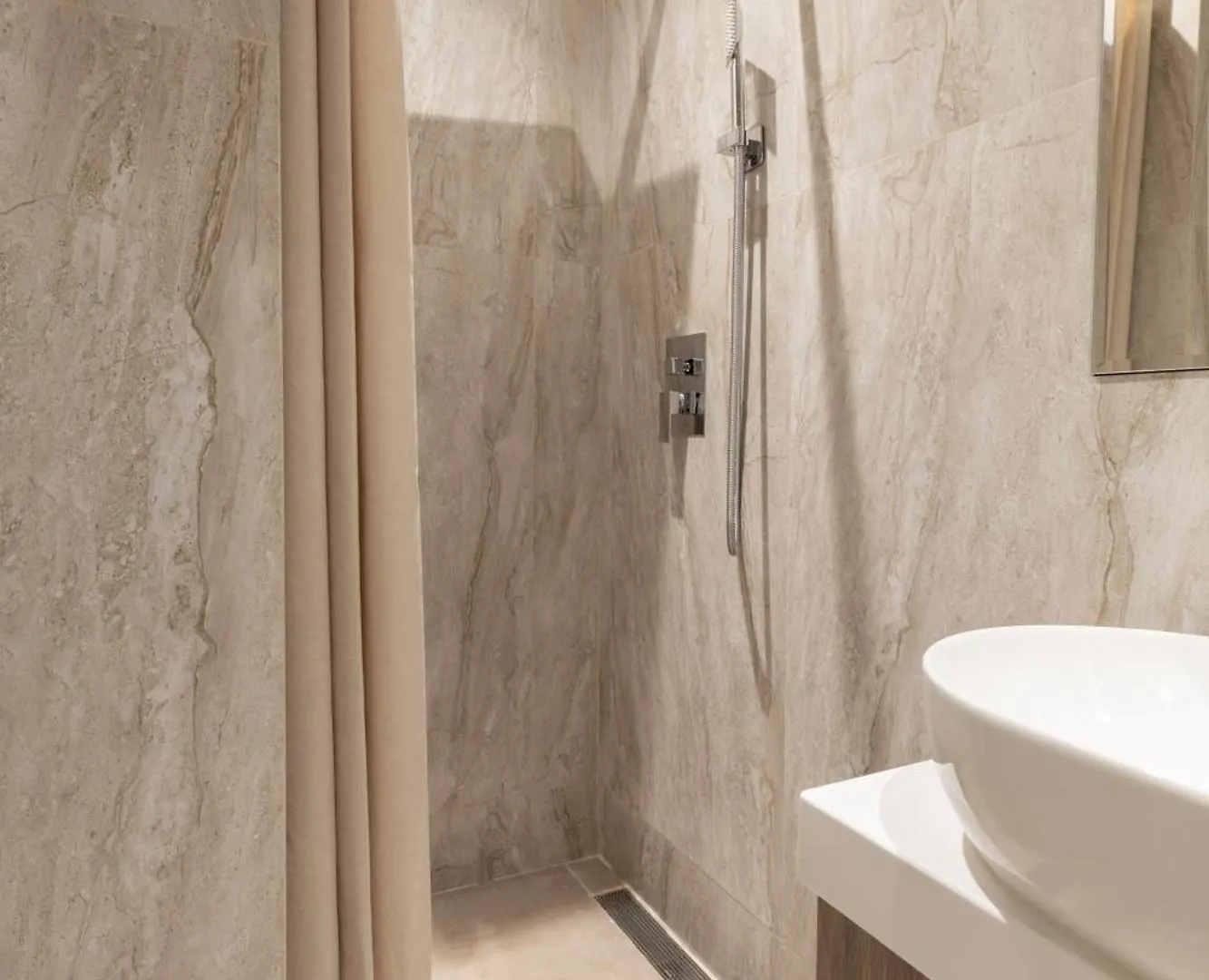 The First Apart Hotel Almaty 0*,
